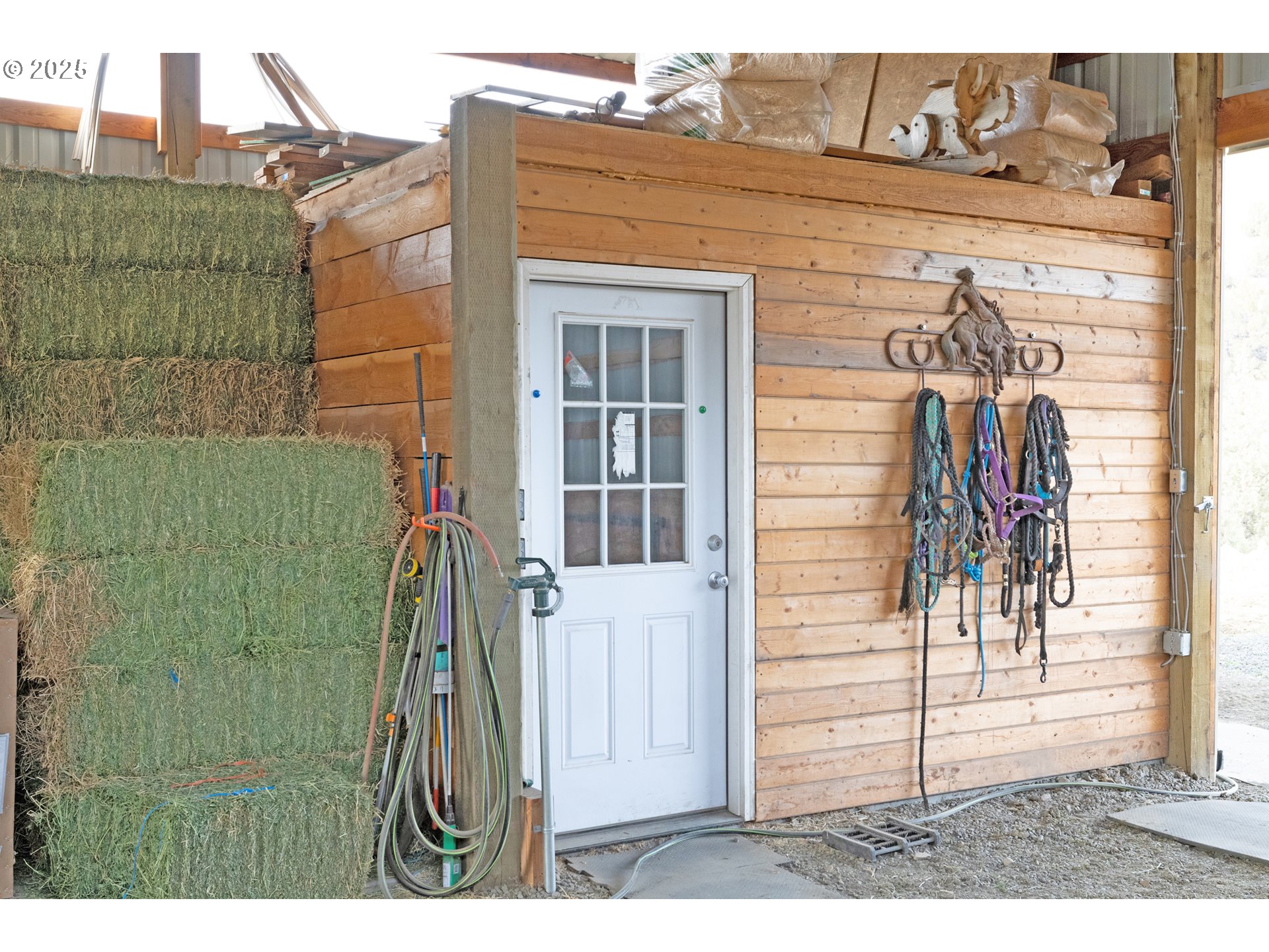 46457 Highway 218 Fossil, OR 97830 - Photo 14 of 45 a view of a entryway front of a house