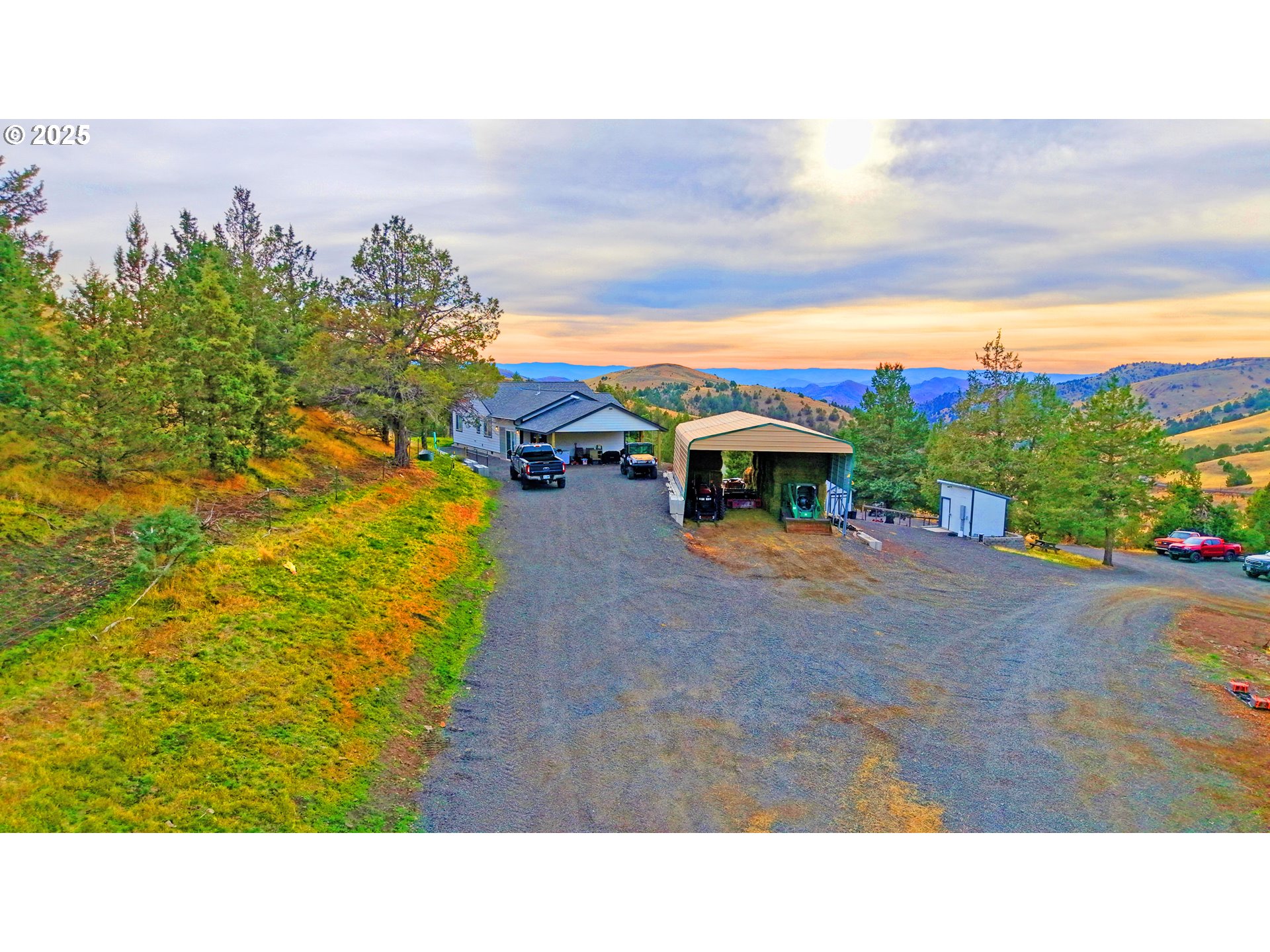 46457 Highway 218 Fossil, OR 97830 - Photo 19 of 45 a view of a outdoor space