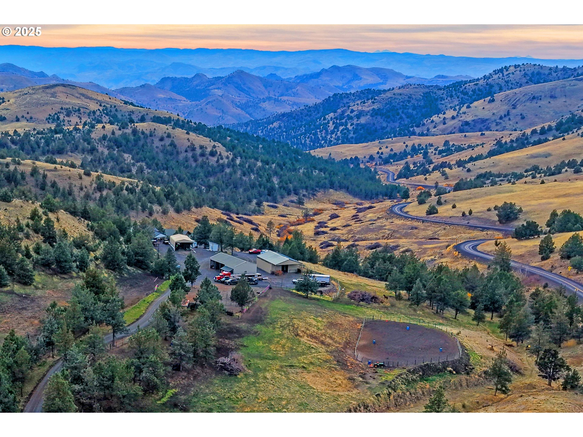 46457 Highway 218 Fossil, OR 97830 - Photo 7 of 45 a view of outdoor space and mountain view