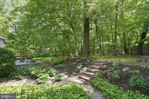 $1,829,000 | 11815 Beekman Place, Rockville, MD 20854