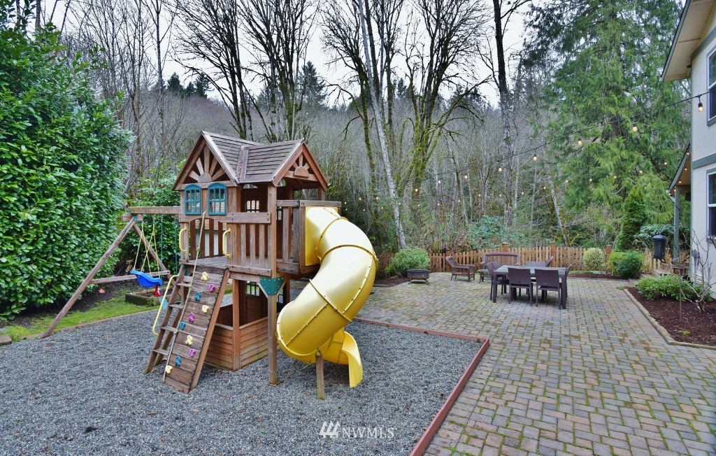 2620 Northeast Strand Road Bremerton, WA 98311 - Photo 21 of 24 Gallery Image 21