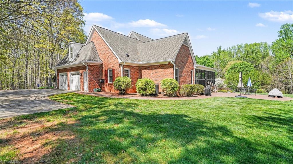8200 Styers Ferry Road Clemmons, NC 27012 - Photo 32 of 39