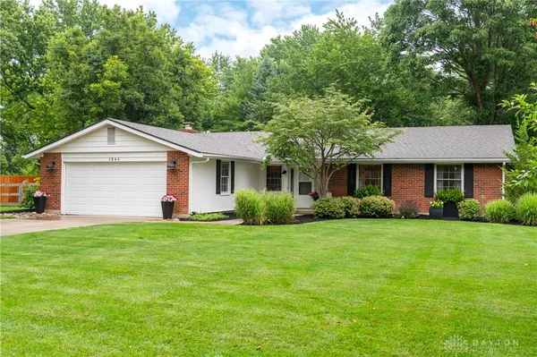 $325,000 | 1544 Edenwood Drive, Dayton, OH 45434
