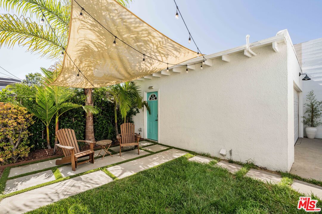 239 North Everett Street Glendale, CA 91206 - Photo 19 of 26