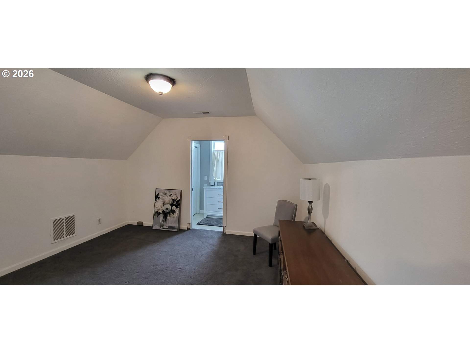 113 Southeast 3rd Avenue Milton Freewater, OR 97862 - Photo 25 of 38 a open hall with stairs