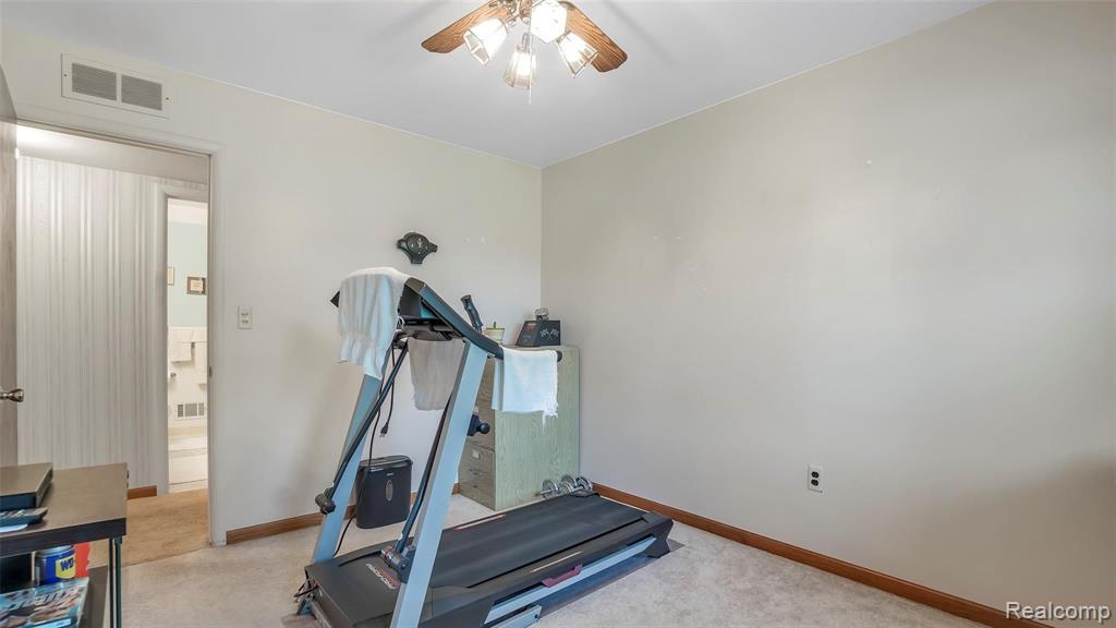 22728 Meadowbrook Road Novi, MI 48375 - Photo 23 of 34