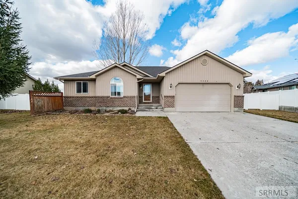 $450,000 | 5048 Chimney Rock Drive, Ammon, ID 83406