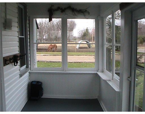 3193 Ballentine Pike Springfield, OH 45502 - Photo 4 of 14