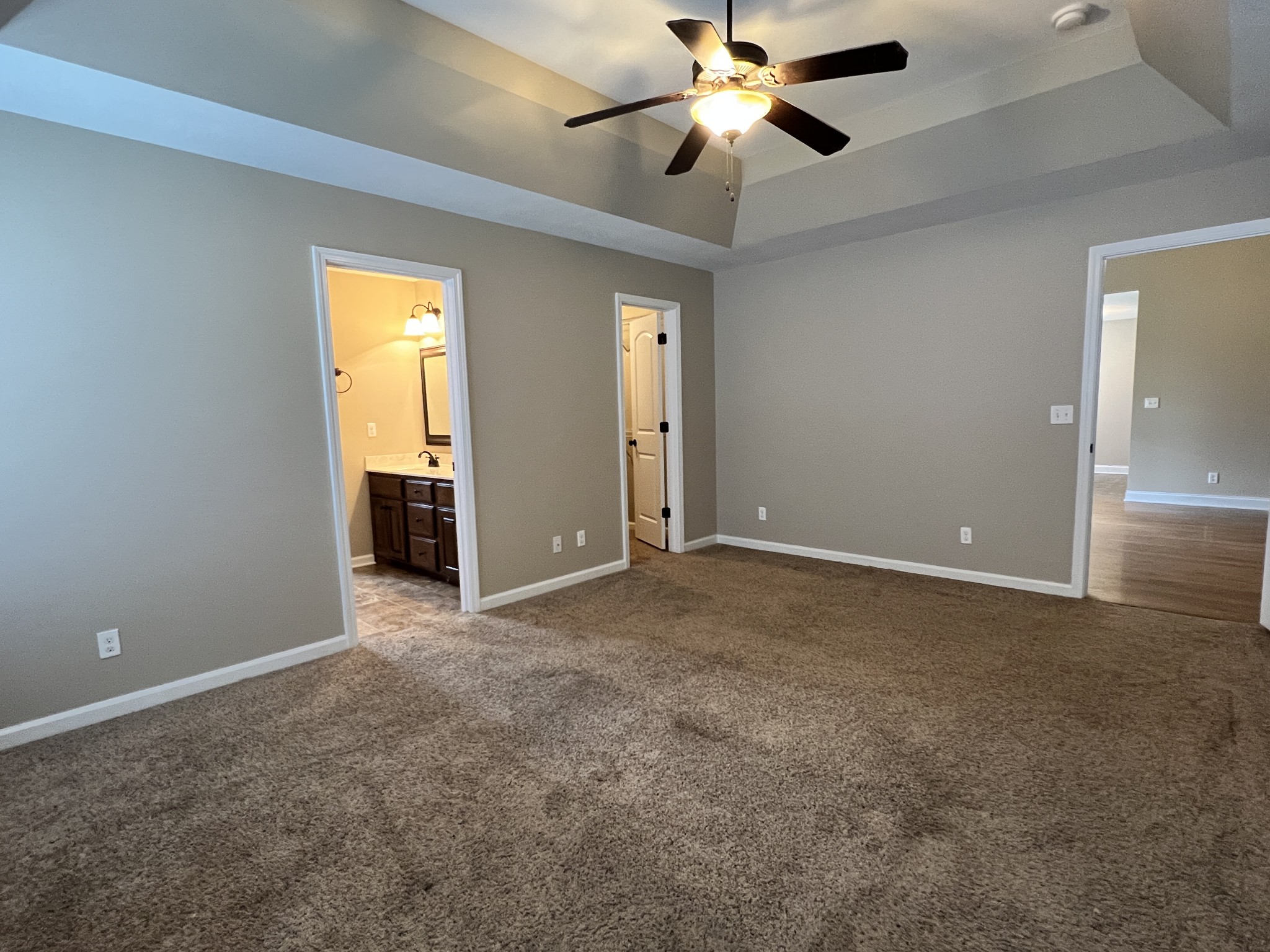 1406 Raven Road Clarksville, TN 37042 - Photo 11 of 27 Gallery Image 11
