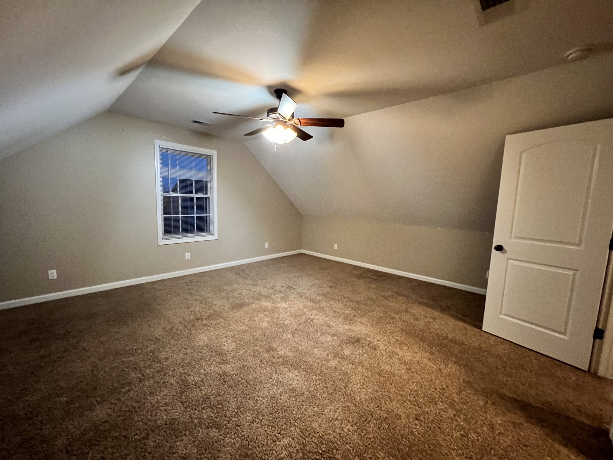 1406 Raven Road Clarksville, TN 37042 - Photo 23 of 27 Gallery Image 23