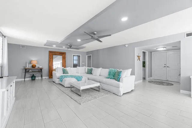 $1,149,000 | 2000 South Ocean Boulevard, Unit 602, Delray Beach, FL 33483