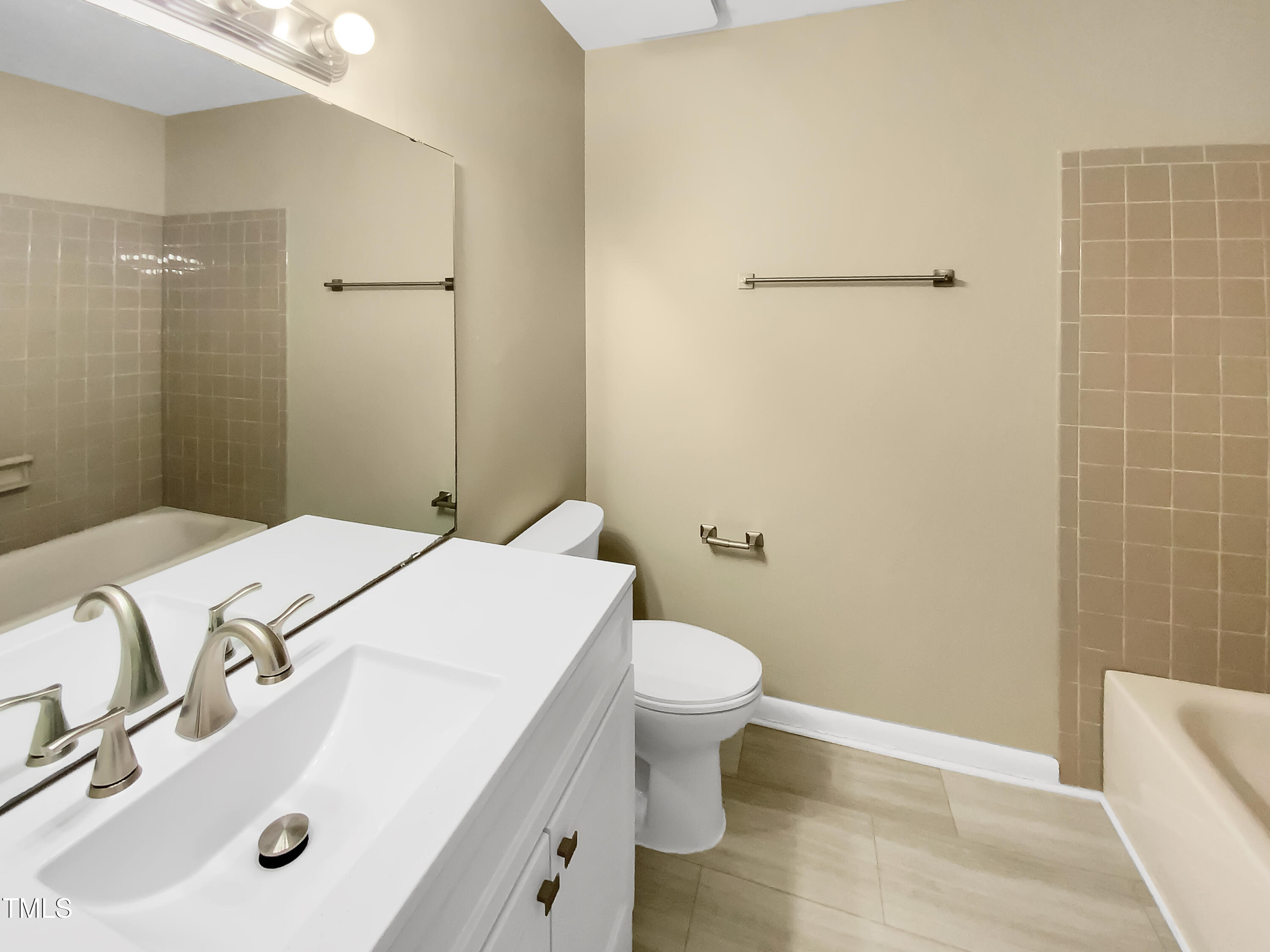 3504 Crofton Court Raleigh, NC 27604 - Photo 7 of 18 listing_7