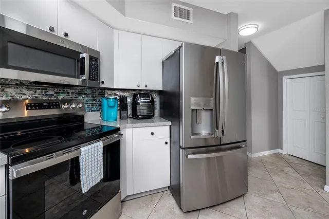 $3,000 | 4616 Mirabella Court, St. Pete Beach, FL 33706