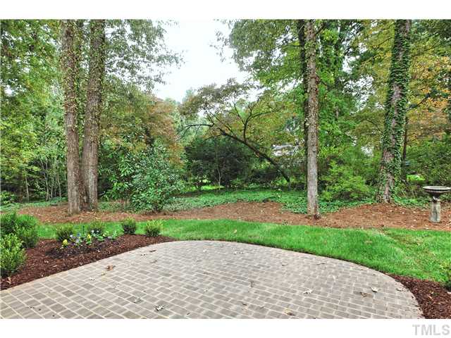 1500 Brooks Avenue Raleigh, NC 27607 - Photo 7 of 25 a view of backyard with green space