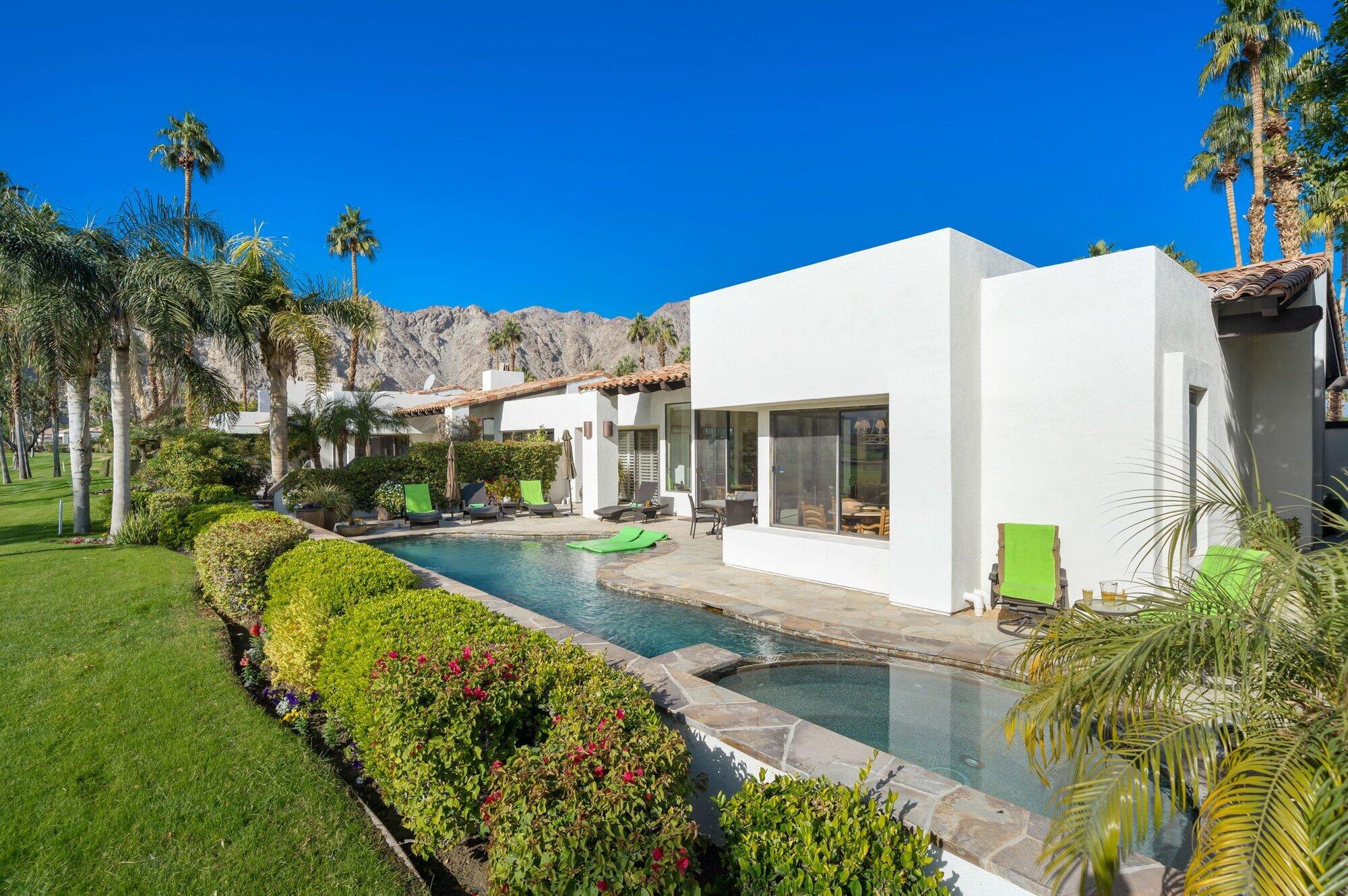 55880 Pinehurst La Quinta, CA 92253 - Photo 3 of 54 a view of a house with backyard and sitting area