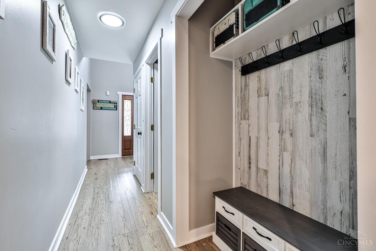 5072 Springdale Road Cincinnati, OH 45251 - Photo 23 of 56