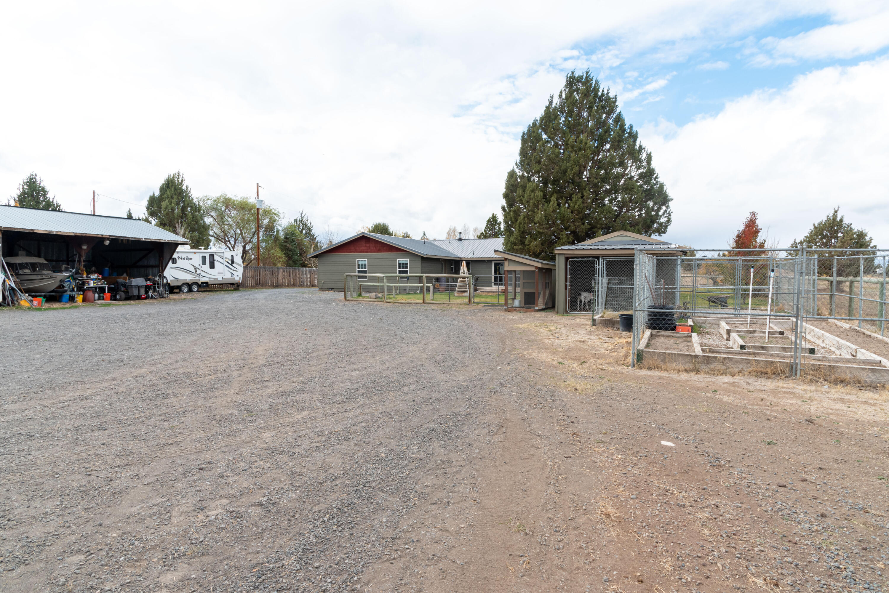 61136 Ropp Lane Bend, OR 97702 - Photo 56 of 75 DSC_5839