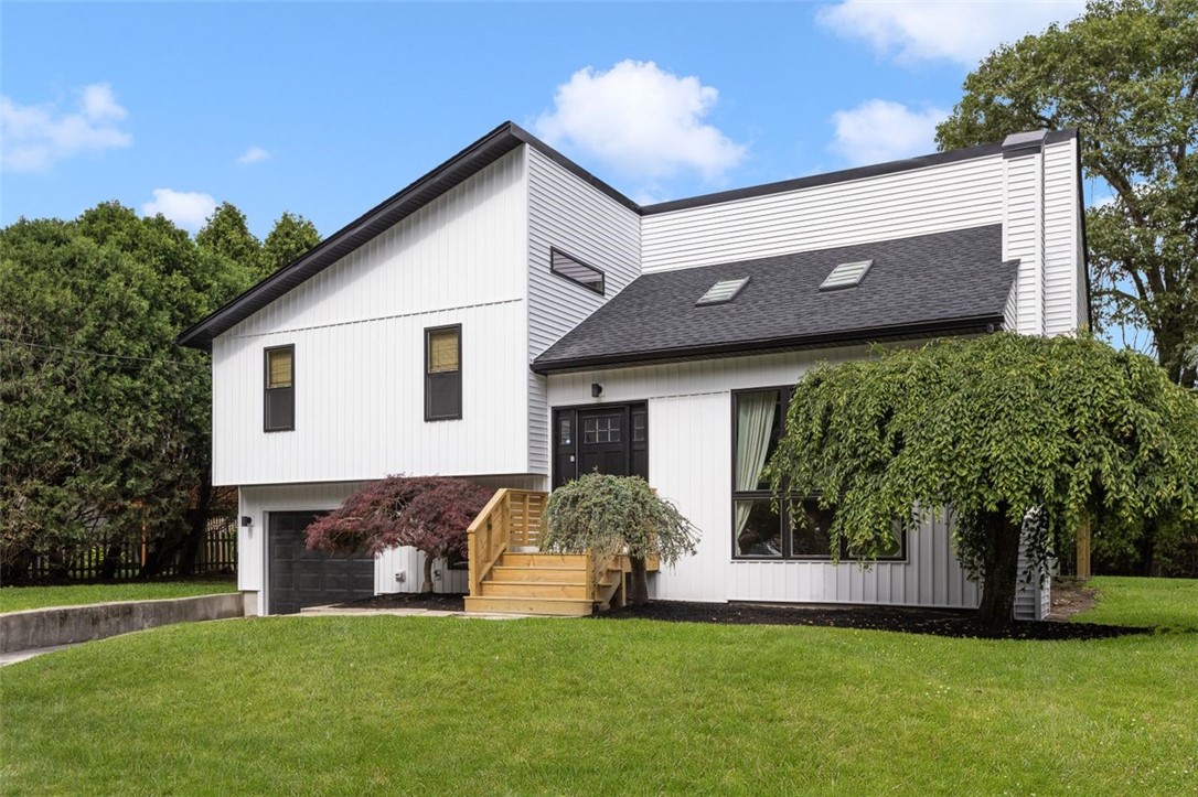 193 Mohawk Trail Cranston, RI 02921 - Photo 2 of 46