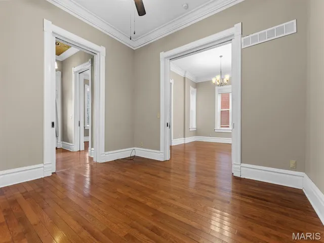 $215,000 | 520 East C Street, Belleville, IL 62220