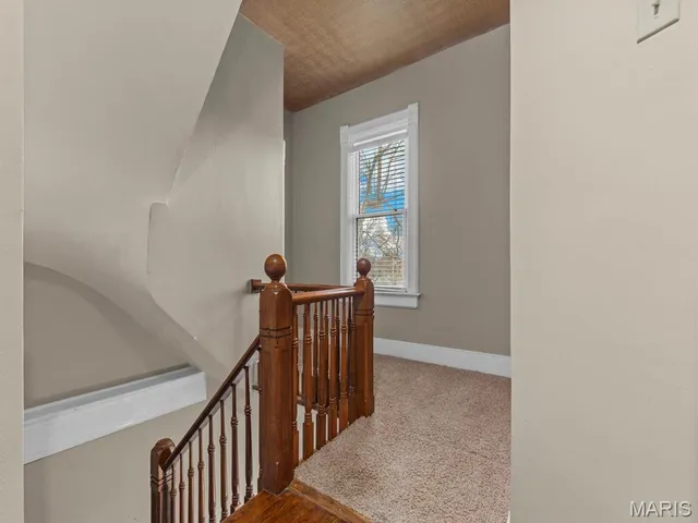 $215,000 | 520 East C Street, Belleville, IL 62220