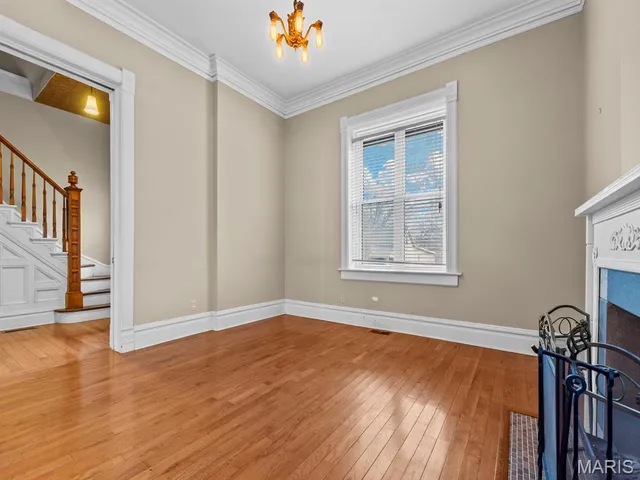 $215,000 | 520 East C Street, Belleville, IL 62220