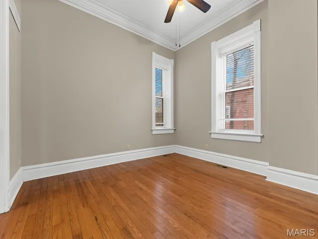 $215,000 | 520 East C Street, Belleville, IL 62220