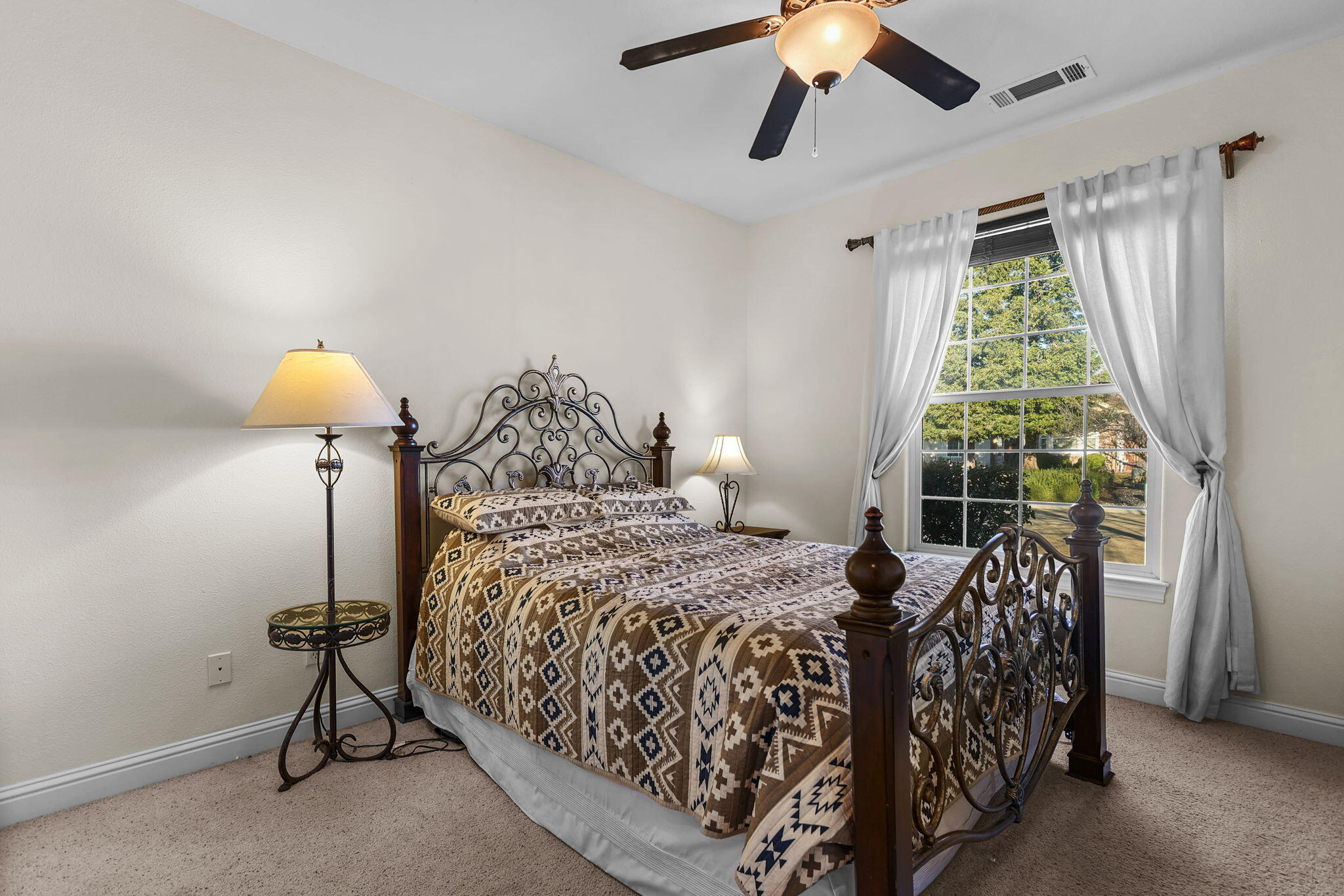 3183 Agassi Lane Redding, CA 96002 - Photo 17 of 32 Bedroom 2