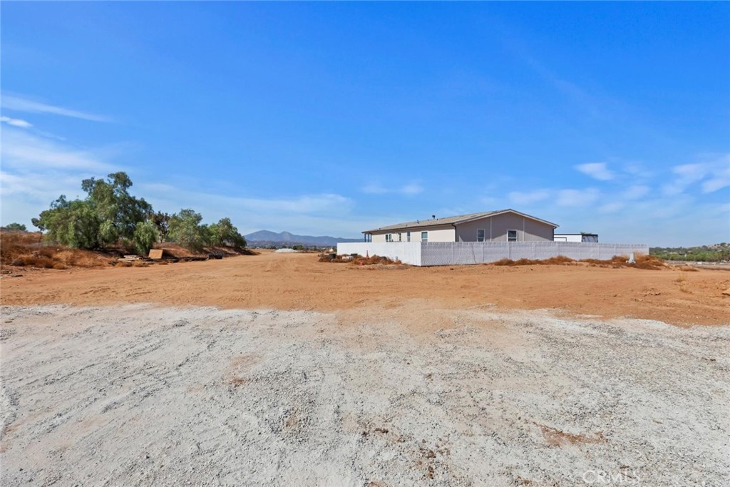 19310 Ann Way Perris, CA 92570 - Photo 45 of 75