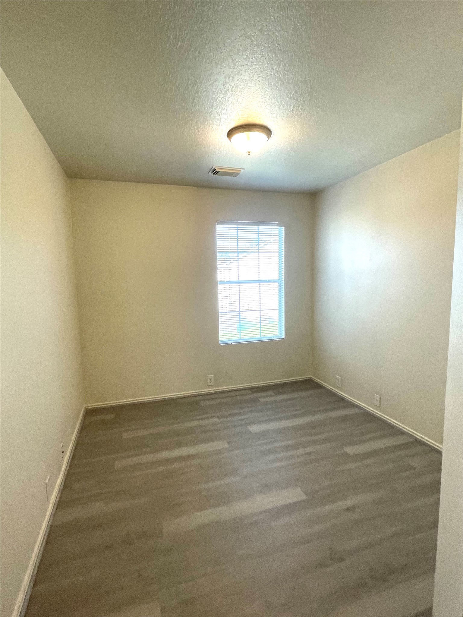 23623 Twisting Falls Drive Spring, TX 77373 - Photo 36 of 46 2nd Bedroom