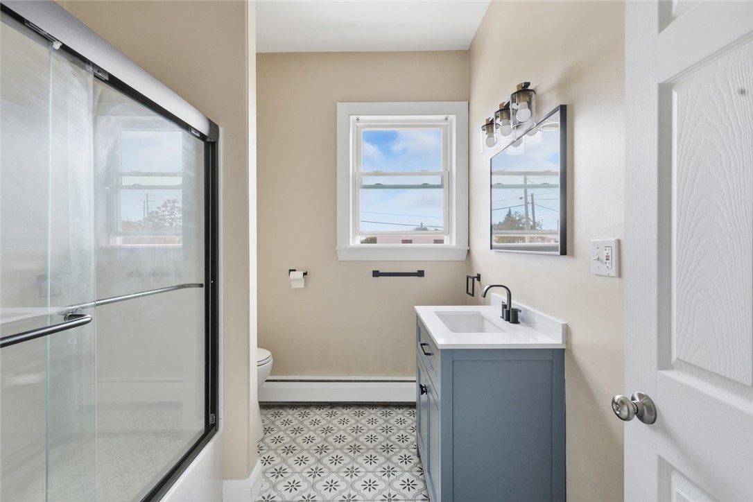 134 Flint Avenue Cranston, RI 02910 - Photo 12 of 20