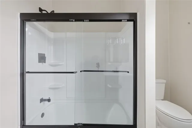 $2,800 | 134 Flint Avenue, Cranston, RI 02910