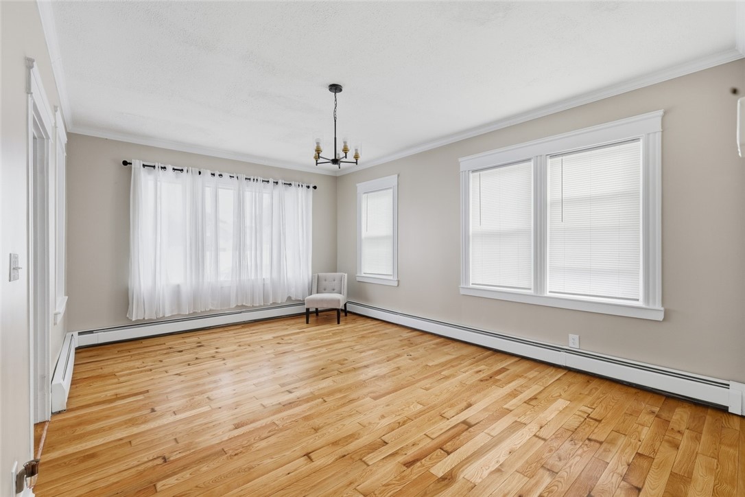 134 Flint Avenue Cranston, RI 02910 - Photo 6 of 20