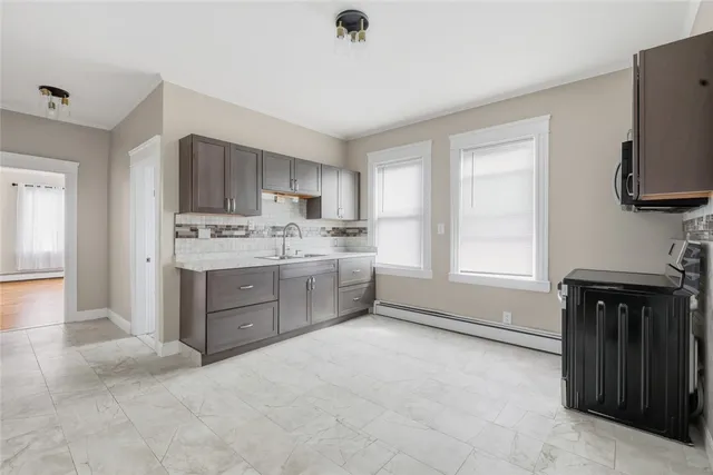 $2,800 | 134 Flint Avenue, Cranston, RI 02910