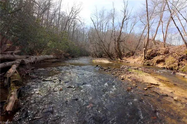 $109,900 | 3362 Highway 66 South, Westfield, NC 27053