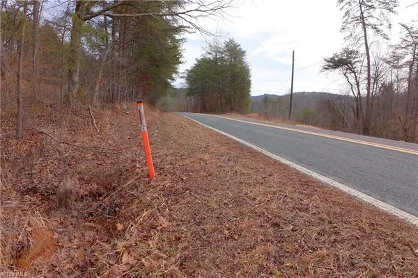 $109,900 | 3362 Highway 66 South, Westfield, NC 27053