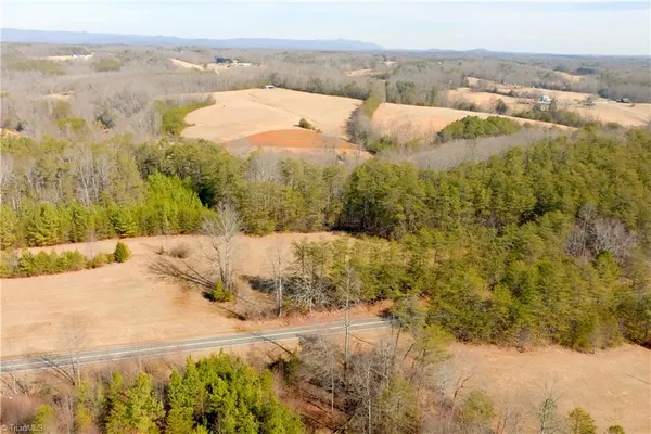 $109,900 | 3362 Highway 66 South, Westfield, NC 27053