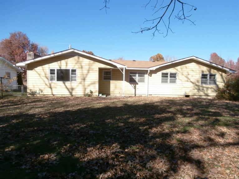 3242 East Linwood Street Springfield, MO 65804 - Photo 1 of 1 Primary Photo