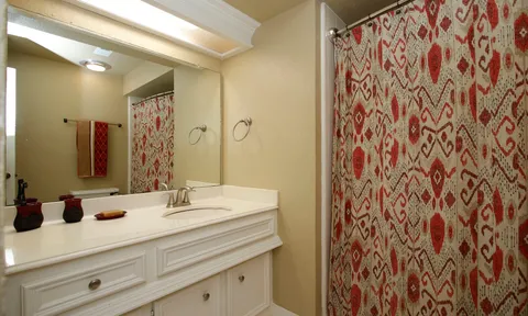 $524,000 | 9714 Fenchurch Drive, Spring, TX 77379