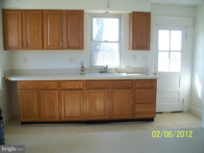 1215 Spring Avenue Rosedale, MD 21237 - Photo 8 of 12 Kitchen