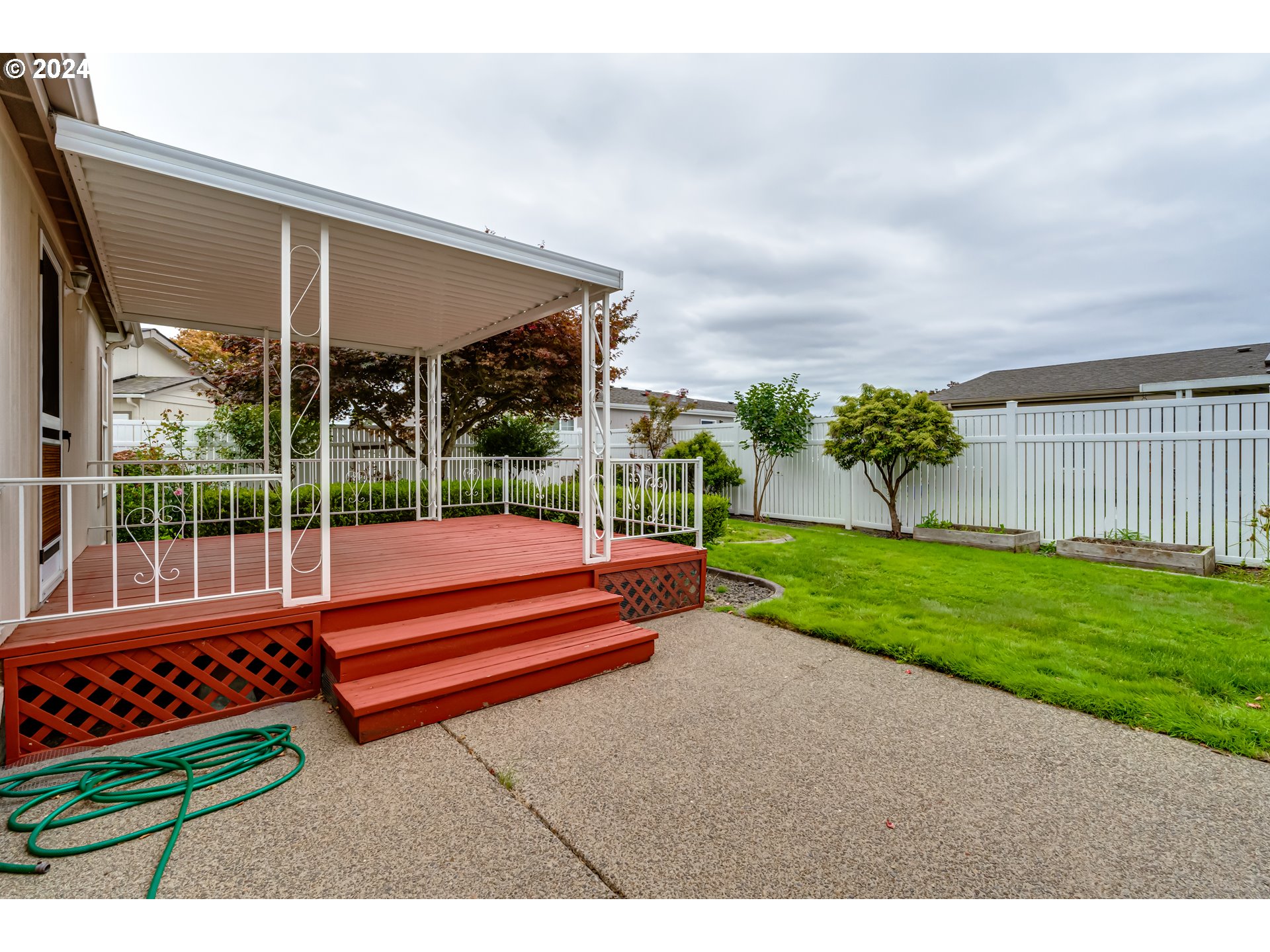2633 Lansdown Road Eugene, OR 97404 - Photo 17 of 19 Gallery Image 17