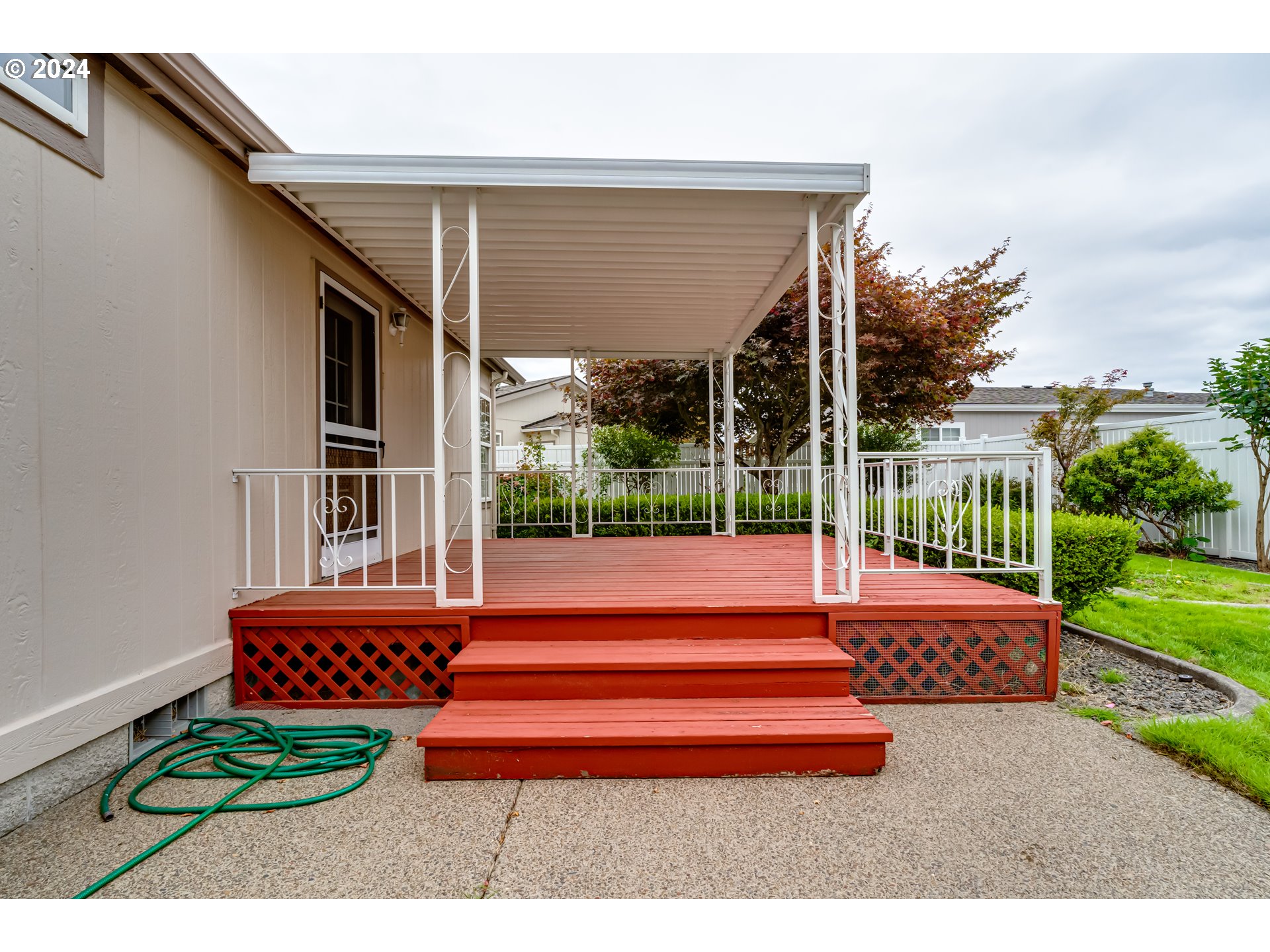 2633 Lansdown Road Eugene, OR 97404 - Photo 18 of 19 Gallery Image 18