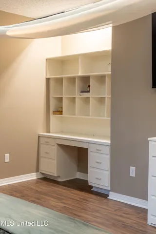 $297,500 | 105 Country Club Road, Florence, MS 39073