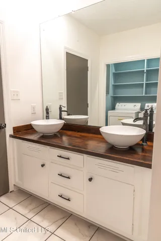 $297,500 | 105 Country Club Road, Florence, MS 39073