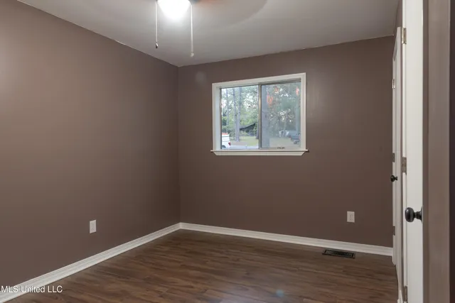 $297,500 | 105 Country Club Road, Florence, MS 39073