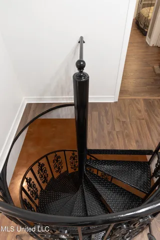 $297,500 | 105 Country Club Road, Florence, MS 39073