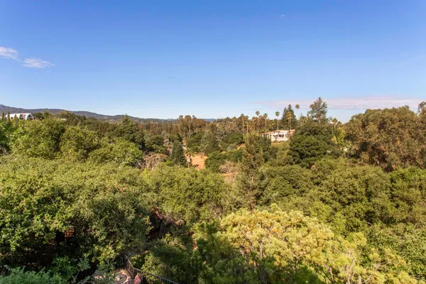 $7,498,000 | 875 Madonna Way, Los Altos, CA 94024