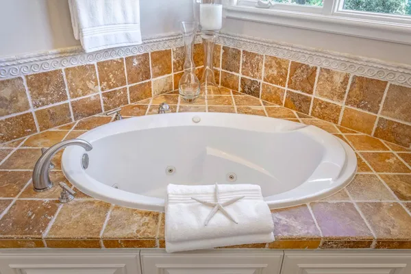 $7,498,000 | 875 Madonna Way, Los Altos, CA 94024