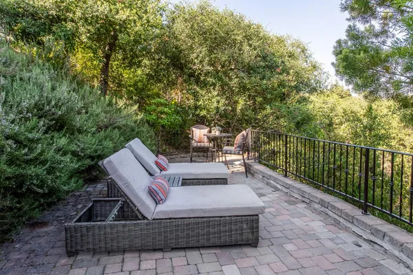 $7,498,000 | 875 Madonna Way, Los Altos, CA 94024