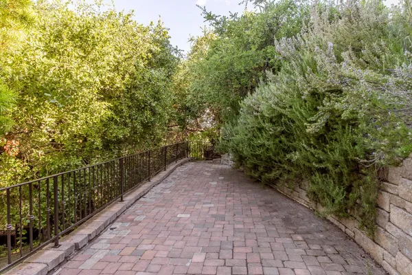 $7,498,000 | 875 Madonna Way, Los Altos, CA 94024