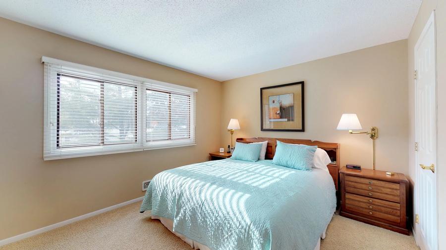8532 Irwin Road Bloomington, MN 55437 - Photo 20 of 36 Gallery Image 20